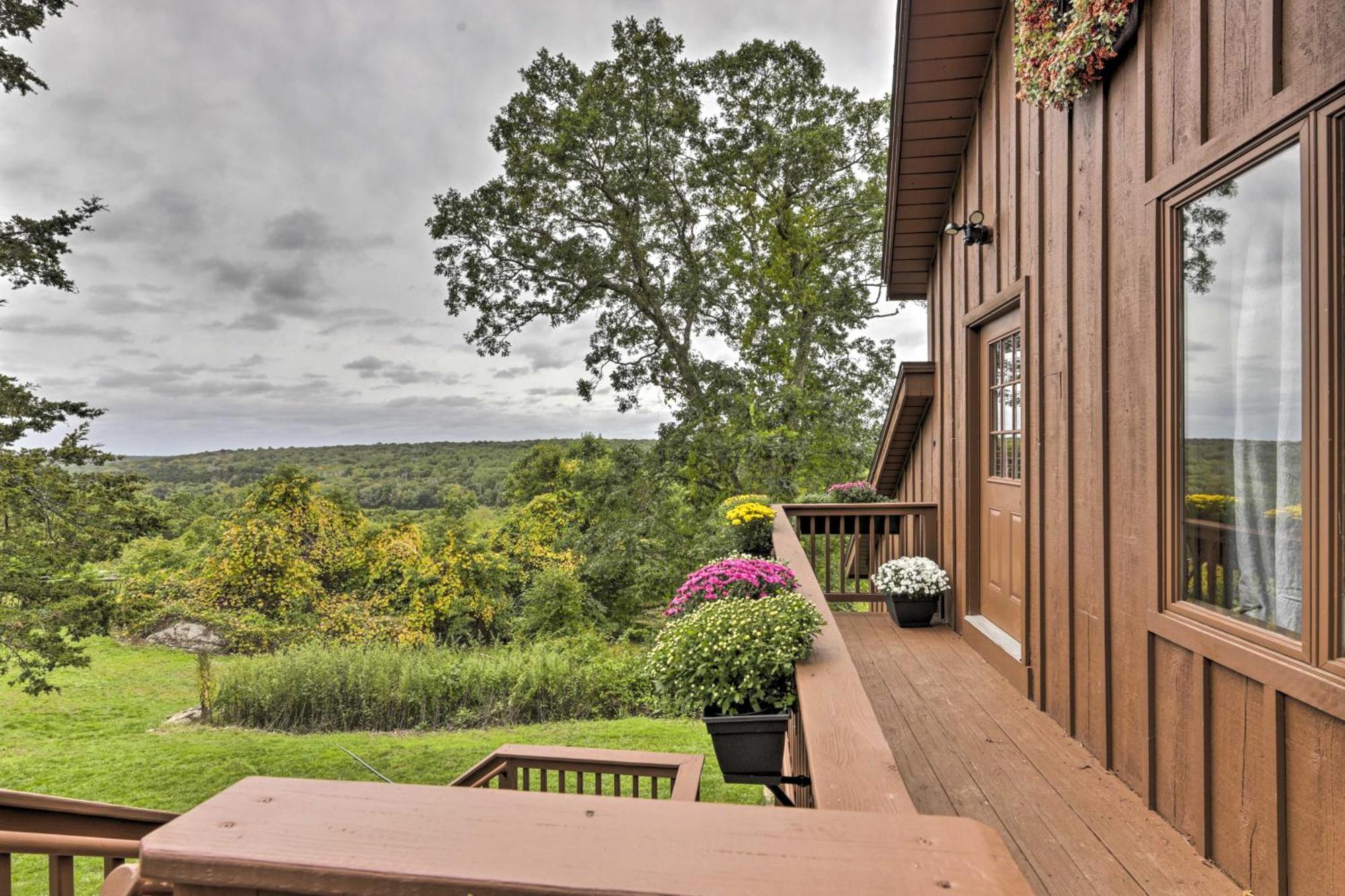 Private Guest House With Deck And Spectacular Views! Анкасвілл Екстер'єр фото